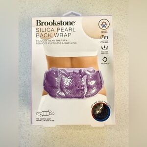 Brookstone Purple Silica Pearl Back Wrap